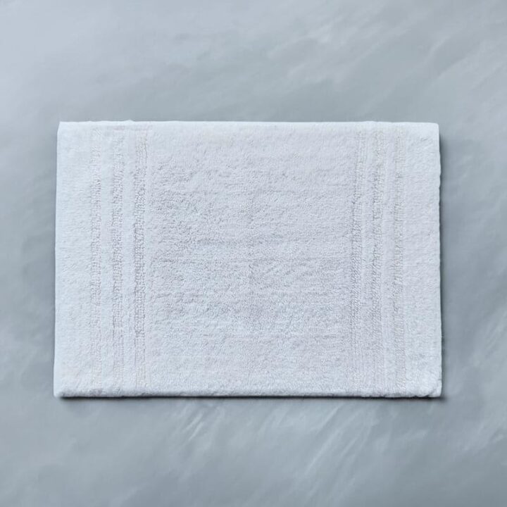 BATH MAT